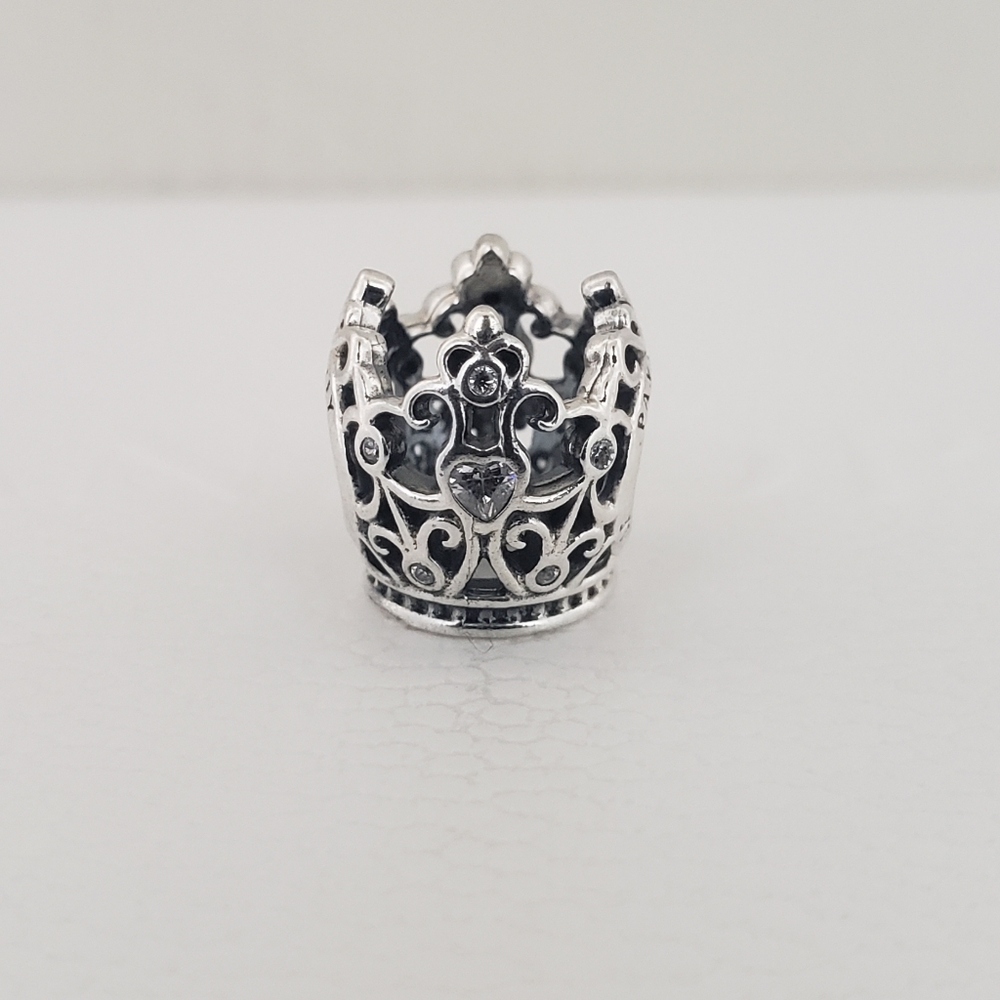 👑Authentic Pandora DISNEY CROWN CHARM